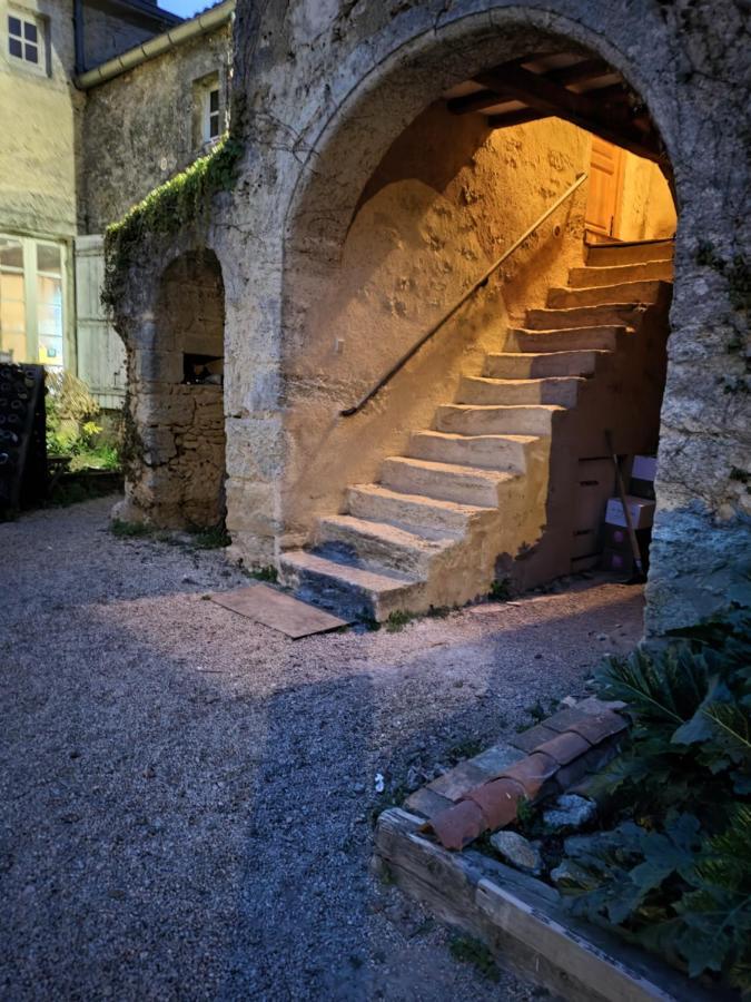Le Manoir De Gatines Bed & Breakfast Tigné Eksteriør bilde