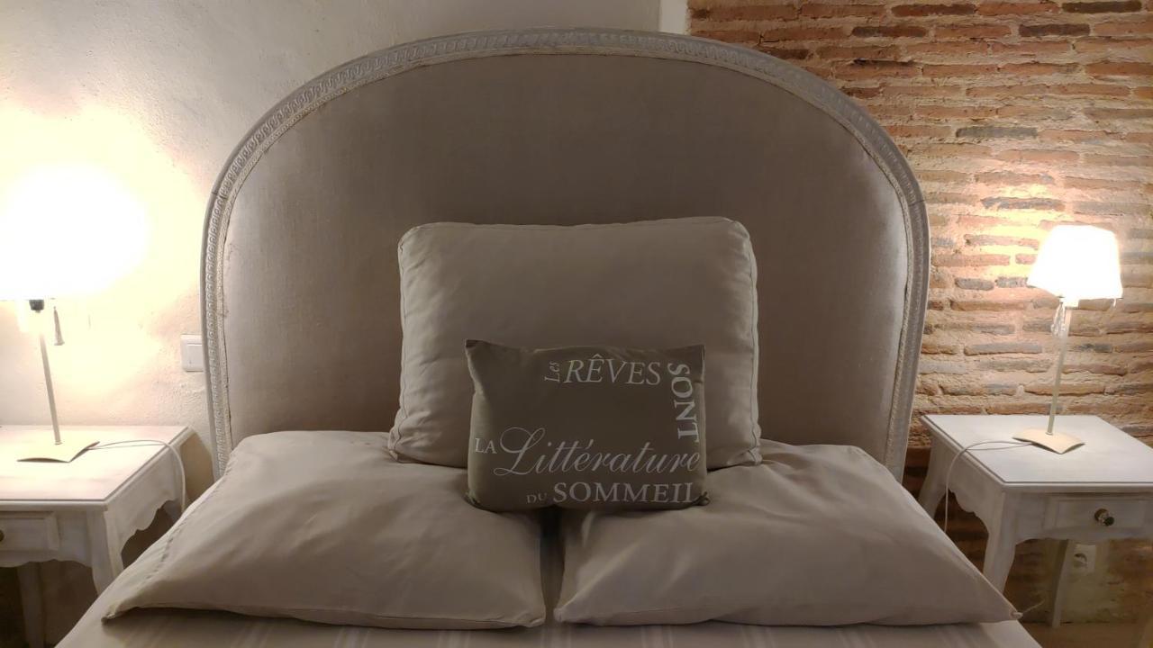 Le Manoir De Gatines Bed & Breakfast Tigné Eksteriør bilde