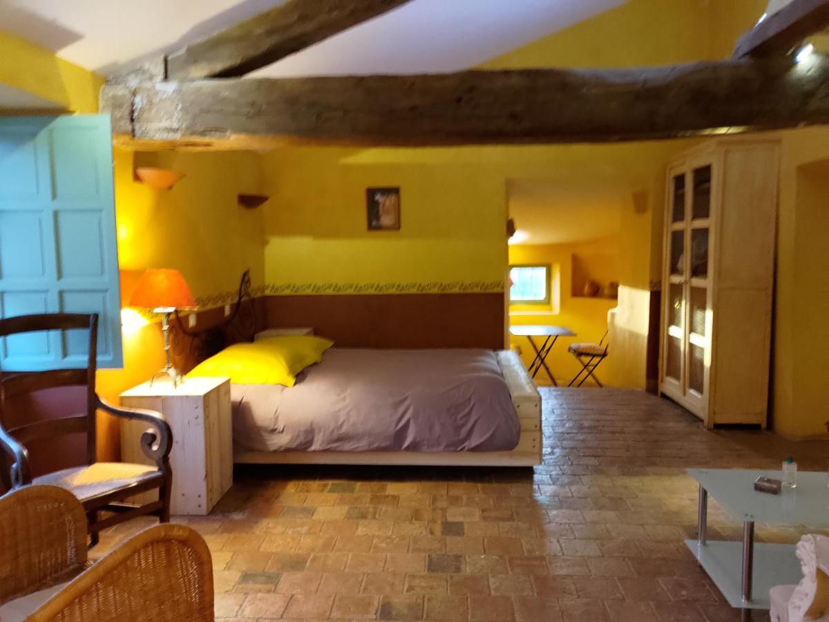 Le Manoir De Gatines Bed & Breakfast Tigné Eksteriør bilde