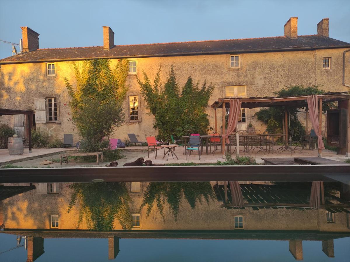 Le Manoir De Gatines Bed & Breakfast Tigné Eksteriør bilde